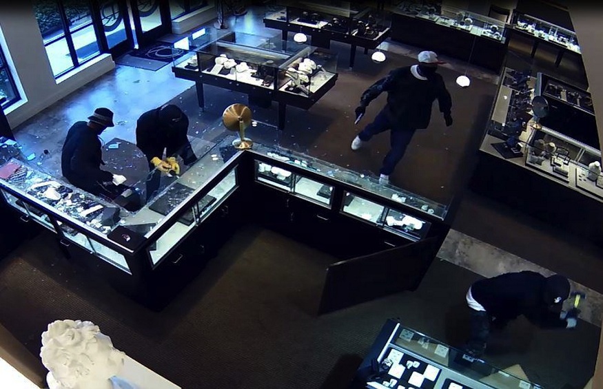 How to Protect Your Jewelry Store from Theft