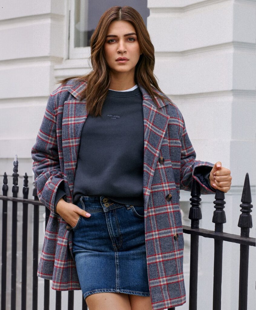 Travel Skirts: Popular Styles, Practical Features and Styling Ideas